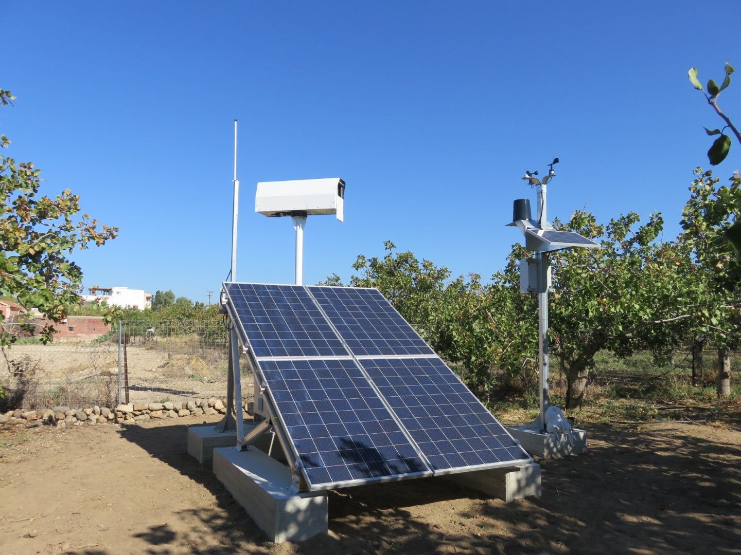 LIDAR-installed-in-Aegina pistachio-orchard